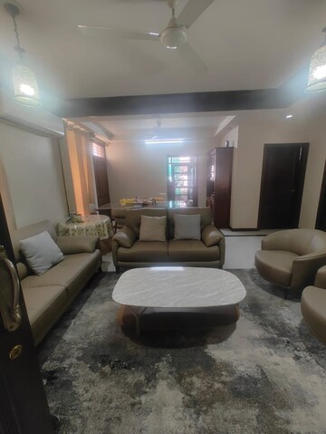 2 BHK Builder Floor For Rent in Sector 43
