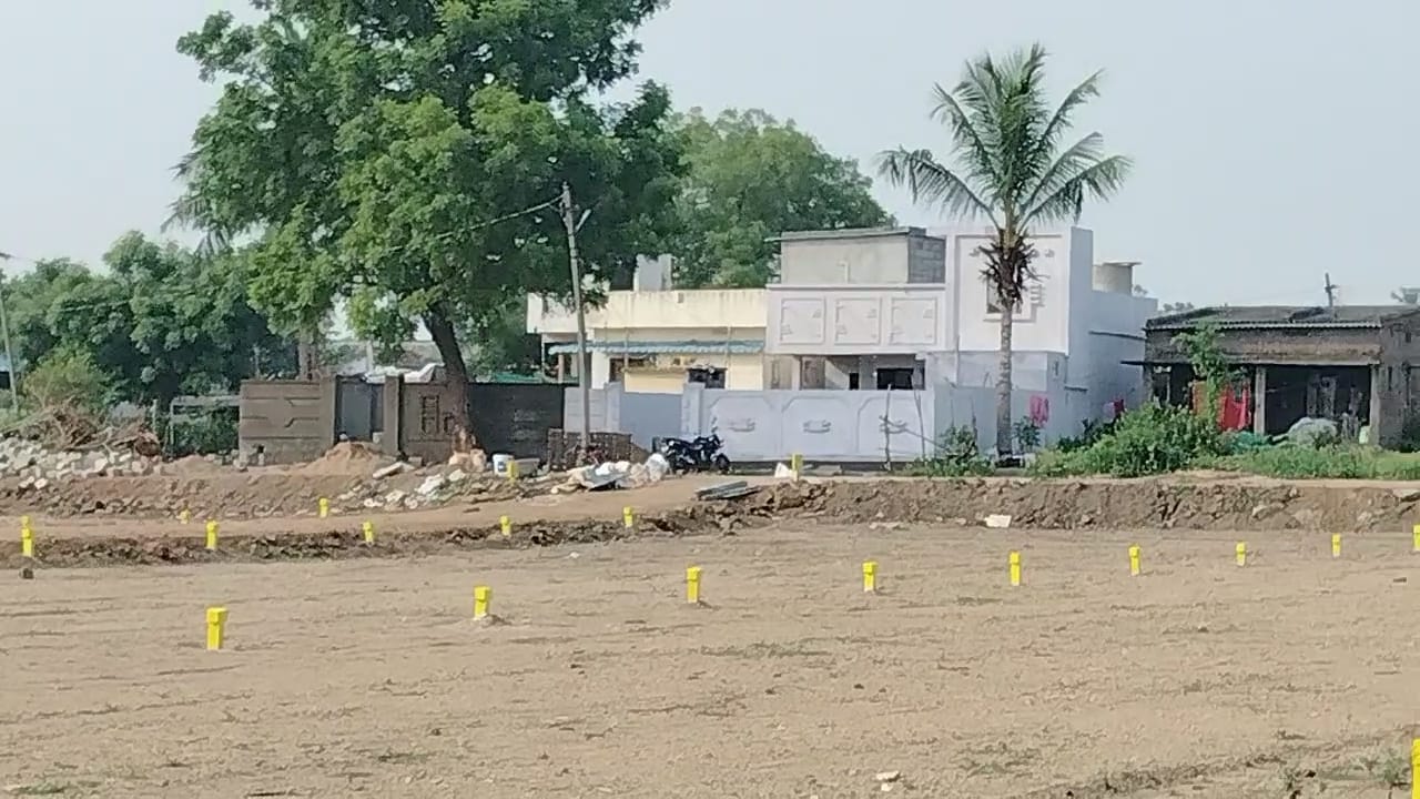 Plot For Sale in Bhavanipuram