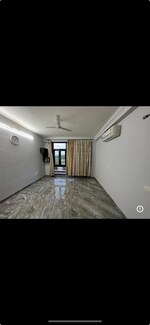 3 BHK + Pooja Room 800 Sq.Ft. Builder Floor in Sector 38