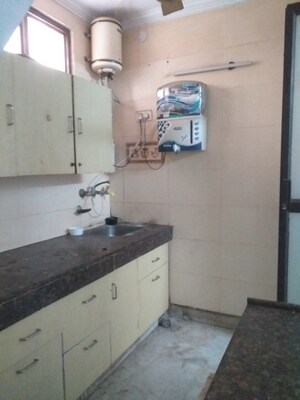 Kitchen in 1.5 BHK Builder Floor at New Rajinder Nagar – for Rent