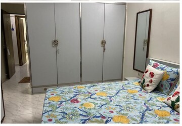 Bedroom in 2 BHK Apartment at Mangal Orchid Chs, Andheri West – for Rent