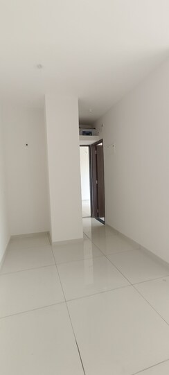 2 BHK + Extra Room Apartment For Sale in Yashwin Orizzonte