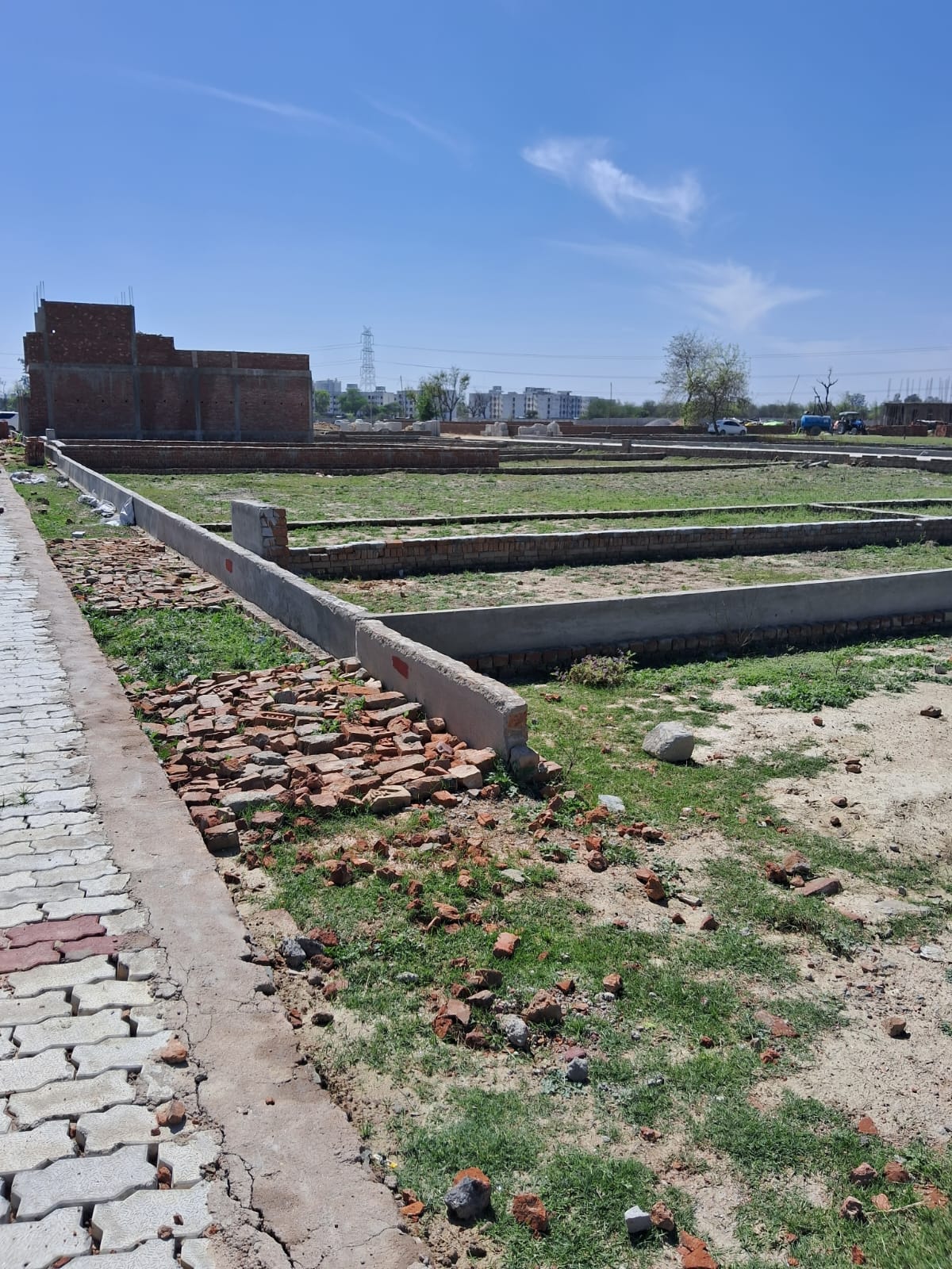 Plot For Sale in Faizabad Road