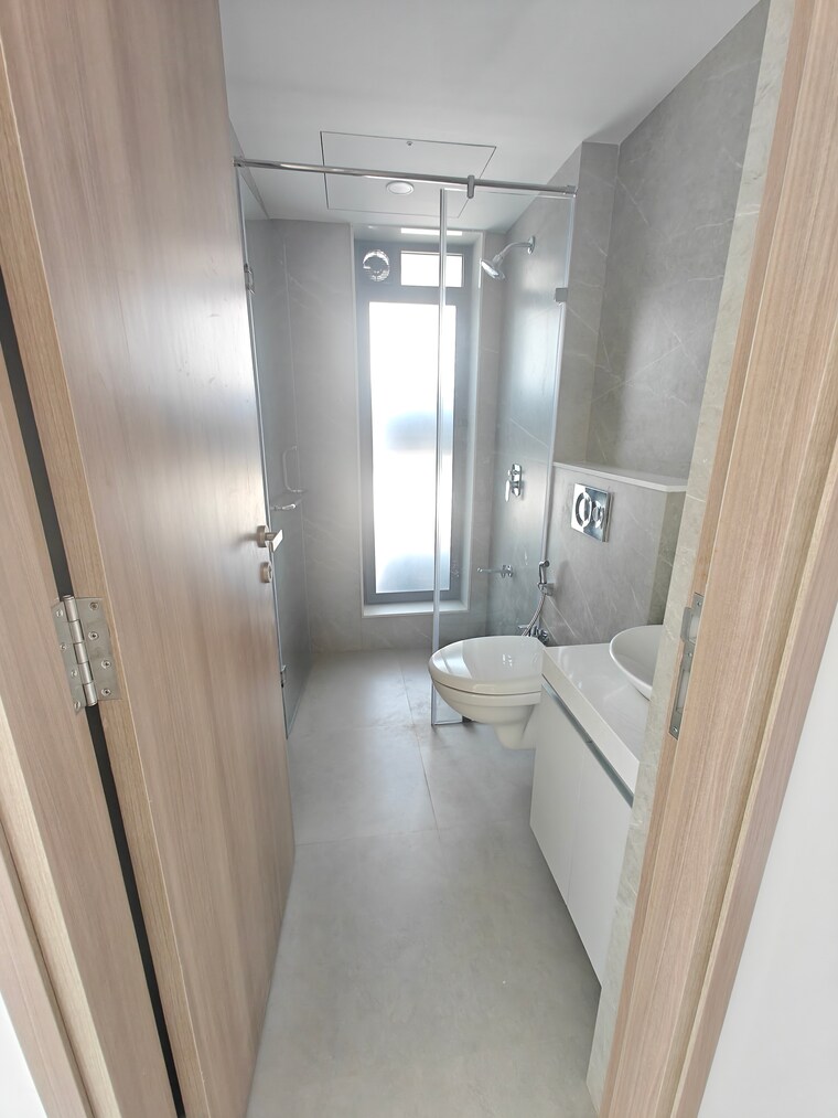 Attached Bathroom, paradigm-nivan 2 Bedroom 746 Sq.Ft. Apartment In Khar West Mumbai 9302884