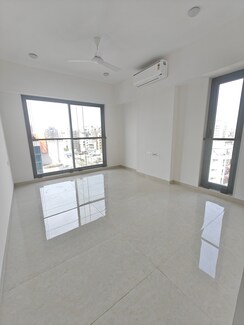 2 BHK Apartment For Sale in Paradigm Nivan
