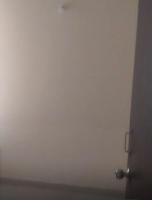 Room in 2 BHK Apartment at Value Meadows Vista, Raj Nagar Extension – for Sale