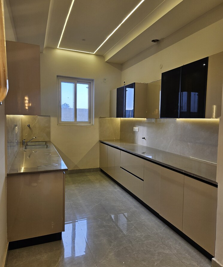 Kitchen, shri-northview-avenue 3 Bedroom 1350 Sq.Ft. Villa In Dyalpur Zirakpur 9302898