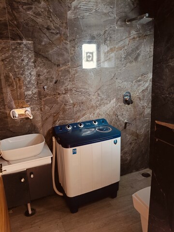 Attached Bathroom in 3 BHK Builder Floor at Motia Blue Ridge, Dhakoli – for Rent