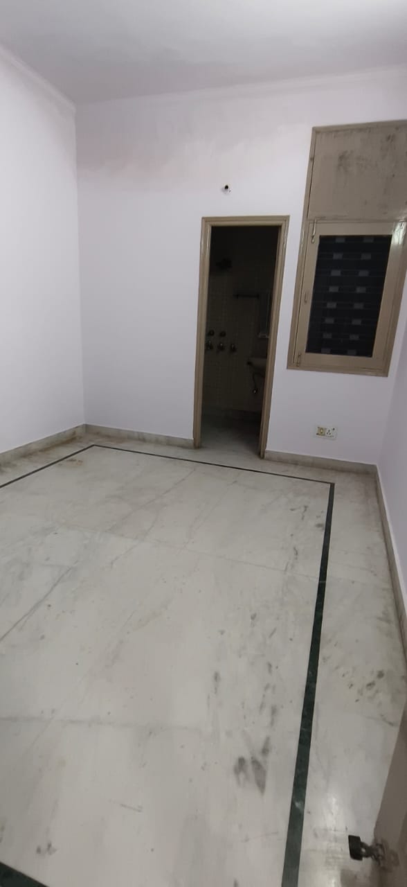 2 BHK Apartment For Rent in Panchdeep Apartments CGHS Ltd