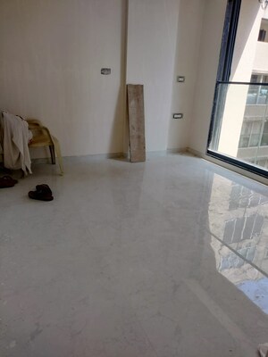 Room in 2 BHK Apartment at Bandra West – for Rent