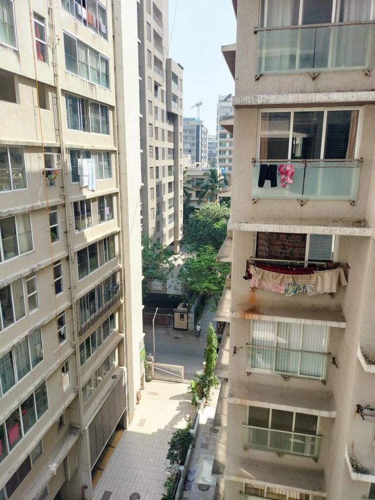 Exterior View, bandra west 2 Bedroom 700 Sq.Ft. Apartment In Bandra West Mumbai 9302913