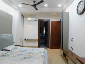 Bedroom in 6+ BHK Villa at Ramprastha Society, Ramprastha Greens – for Sale