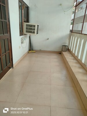 Balcony in 3 BHK Builder Floor at Sector 14 – for Rent