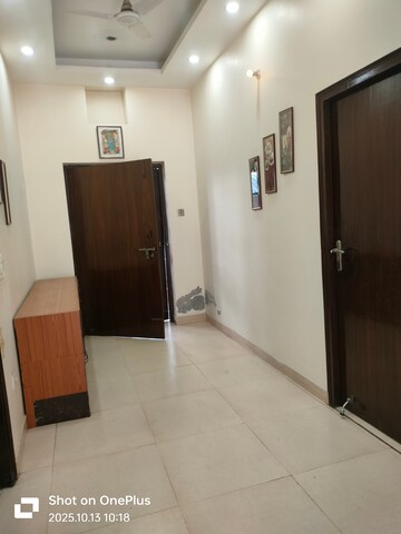  3 BHK Builder Floor at Sector 14 – for Rent