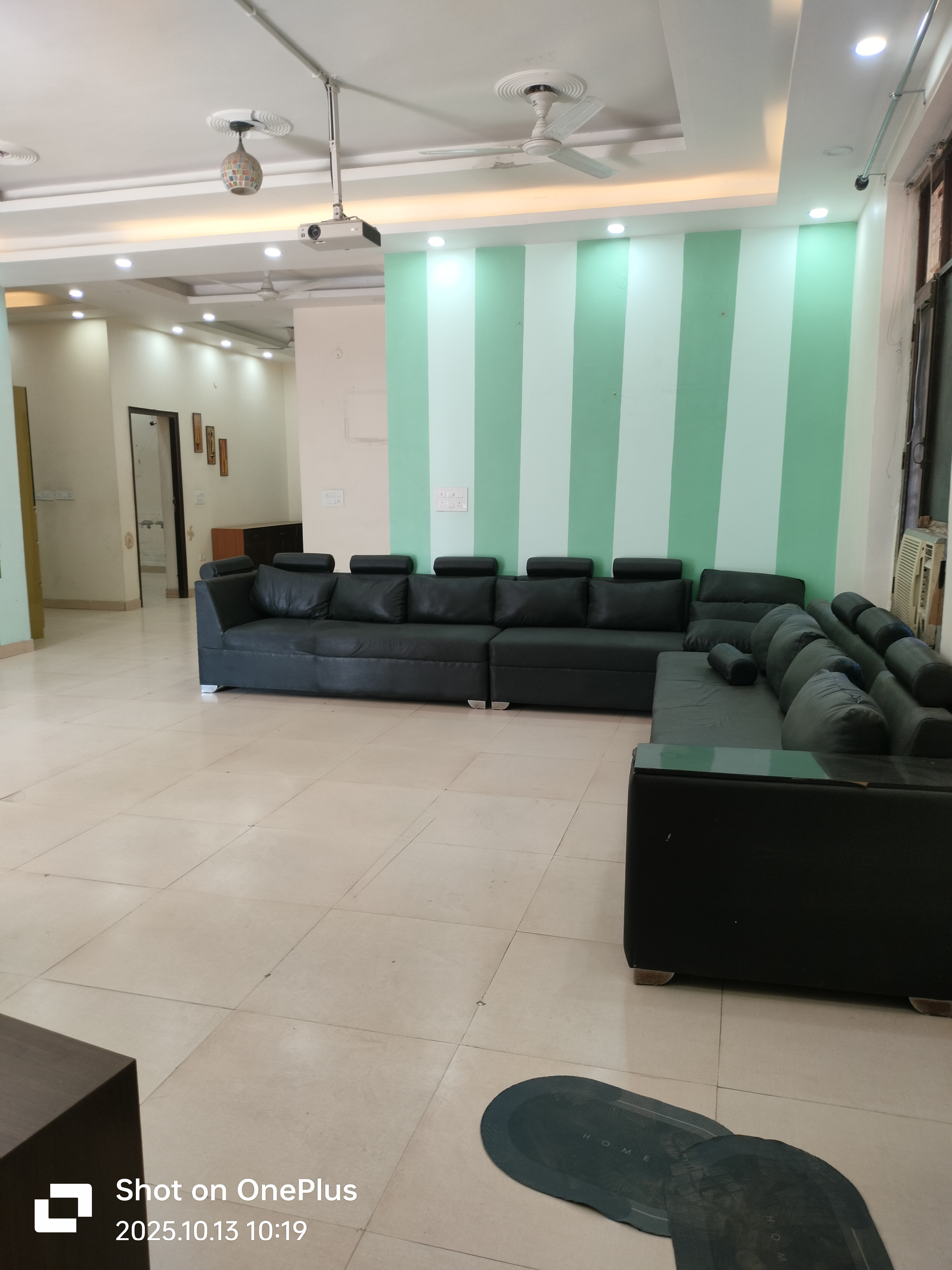 3 BHK Builder Floor For Rent in Sector 14 Gurgaon Haryana