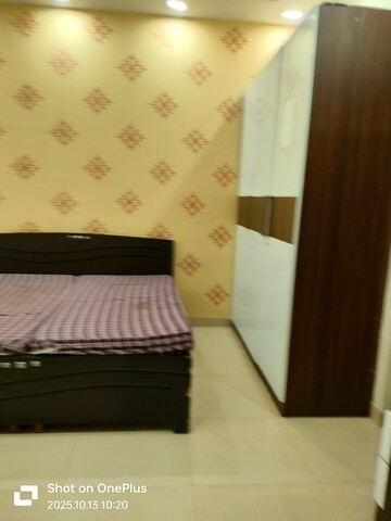 Bedroom in 3 BHK Builder Floor at Sector 14 – for Rent