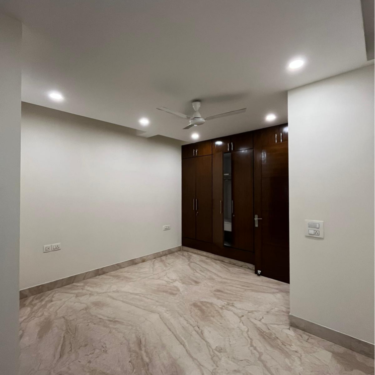 Room, navjeevan vihar 3 Bedroom 2250 Sq.Ft. Builder Floor In Navjeevan Vihar Delhi 9302945