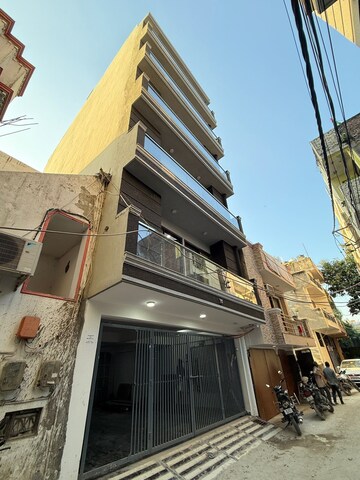 3 BHK Builder Floor – Exterior View View at Rajpur Road - for Sale