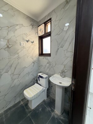 Bathroom in 3 BHK Builder Floor at Rajpur Road – for Sale