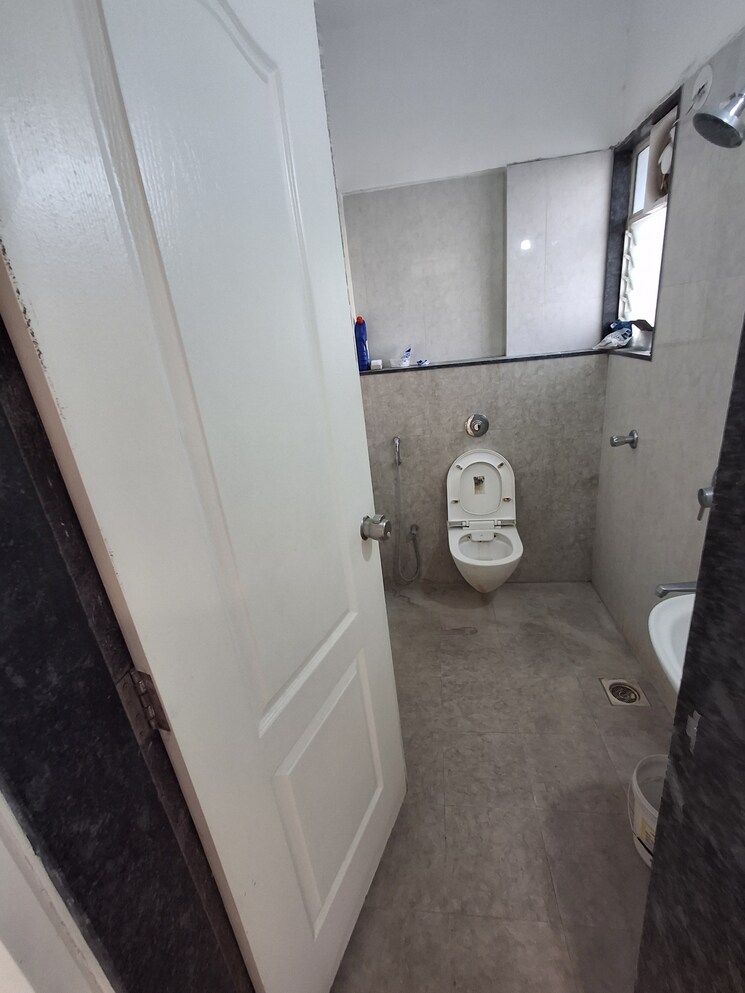 Attached Bathroom, notting-hills 1 Bedroom 457 Sq.Ft. Apartment In Kondhwa Budruk Pune 9302954