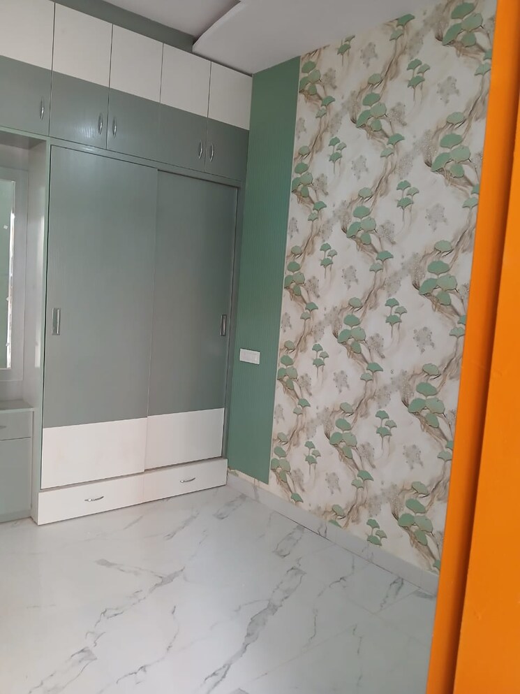 Room, sector 127 4 Bedroom 1620 Sq.Ft. Independent House In Sector 127 Mohali 9302962