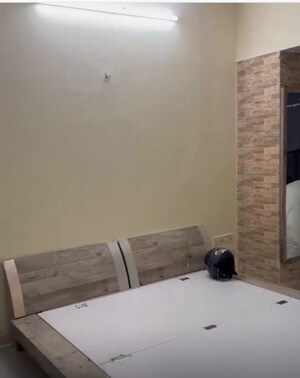 Room in 2 BHK Apartment at Oakland Park, Andheri West – for Sale