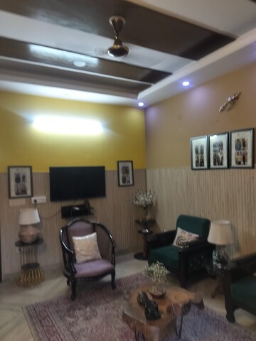 Bedroom in 2 BHK Independent House at RWA Apartments Sector 71, Sector 71 – for Rent