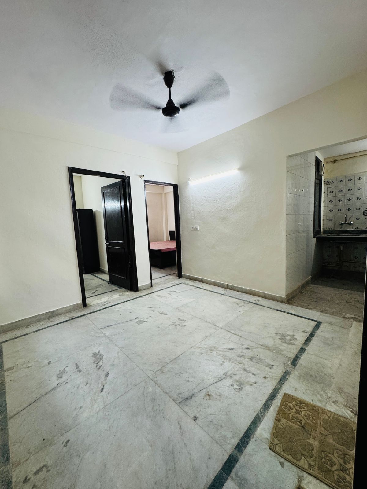2 BHK + Extra Room Builder Floor For Rent in Saket 
