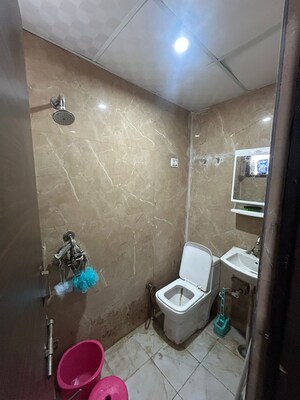 Bathroom in 1 BHK Builder Floor at MSP Arihant Apartments, Sector 73 – for Rent