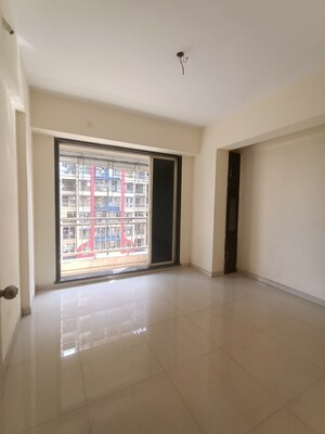 Room in 1 BHK Apartment at Amar Raj Vaibhav NX, Dombivli West – for Rent