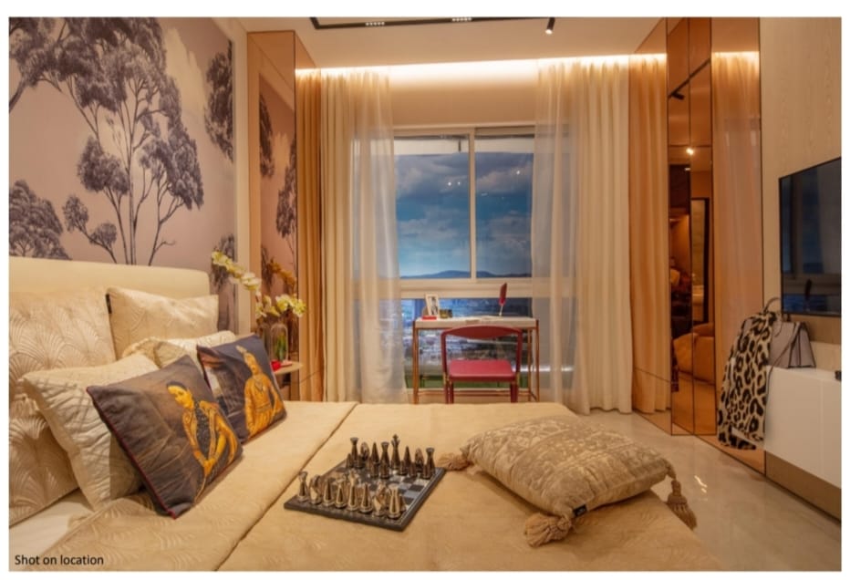 2 BHK Apartment For Sale in Transcon Triumph Tower 3