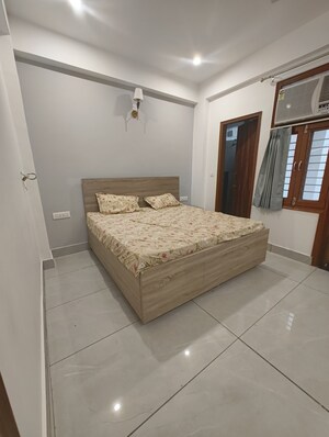 Bedroom in 1 RK Builder Floor at Sector 42 – for Rent