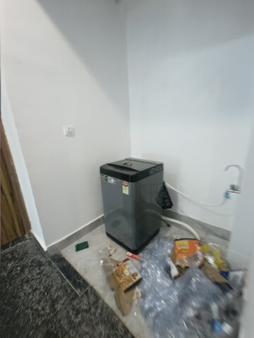  1 RK Builder Floor at Sector 42 – for Rent