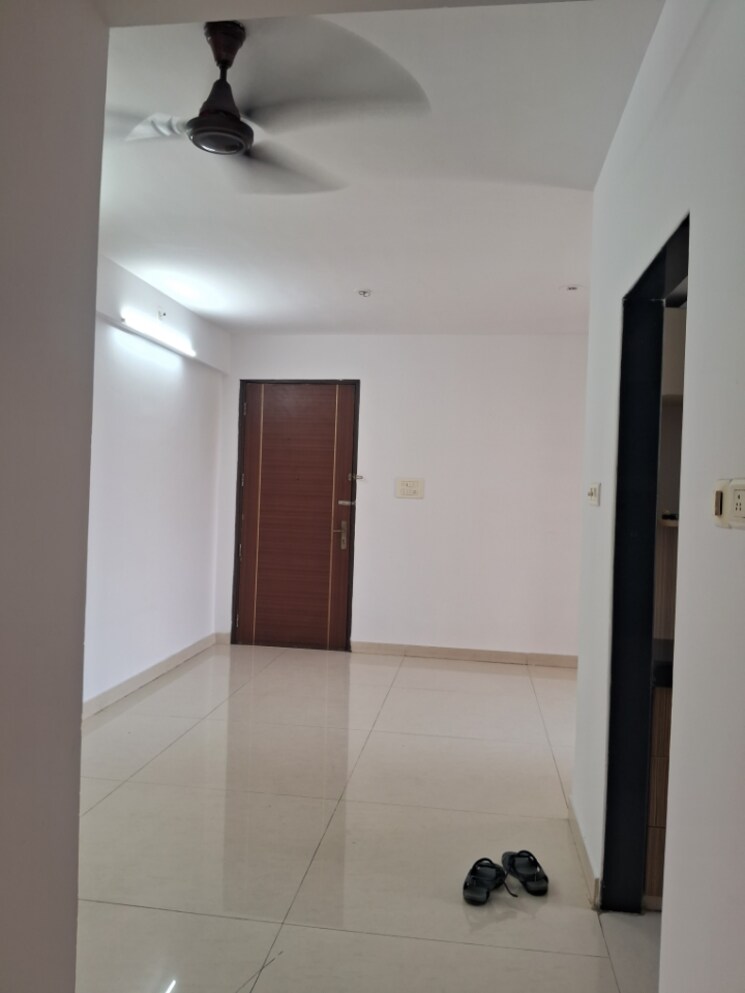 Bathroom, girnar-heights 2 Bedroom 955 Sq.Ft. Apartment In Bhakti Park Mumbai 9303089