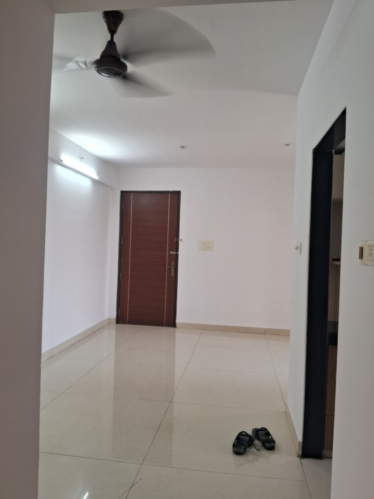 Bathroom, girnar-heights 2 Bedroom 955 Sq.Ft. Apartment In Bhakti Park Mumbai 9303089