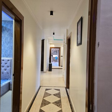 Building Lobby in 3 BHK Builder Floor at Kohli One Malibu Town, Malibu Town – for Rent