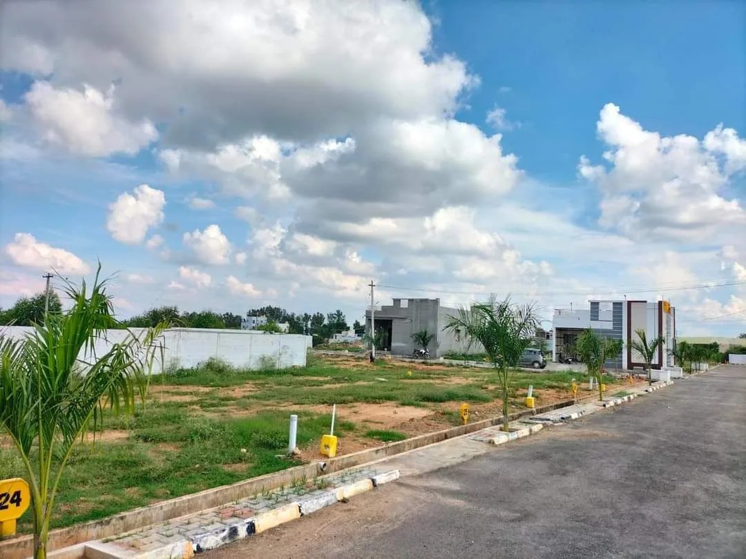 Plot For Sale in Hebbal