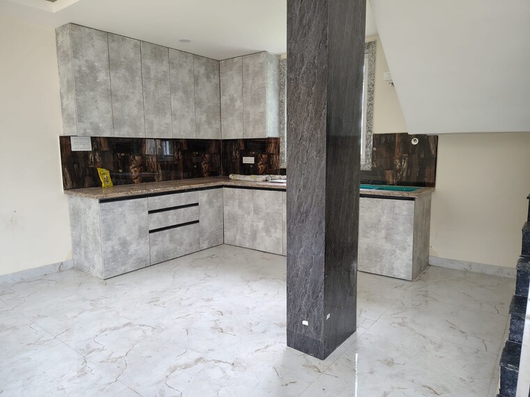 Kitchen, sector 23 3 Bedroom 2250 Sq.Ft. Builder Floor In Sector 23 Gurgaon 9303139