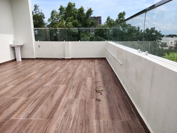 Balcony in 3 BHK Builder Floor at Sector 23 – for Rent