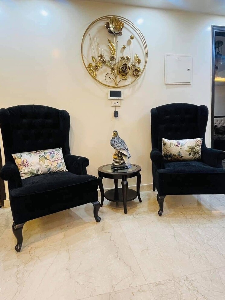 Living Room, sector 23 3.5 Bedroom 1980 Sq.Ft. Builder Floor In Sector 23 Gurgaon 9303164