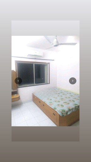 Bedroom in 2 BHK Apartment at Disha Skyline, Viman Nagar – for Rent