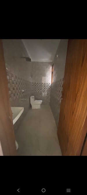 Master Bedroom in 1 BHK Builder Floor at Saket – for Rent