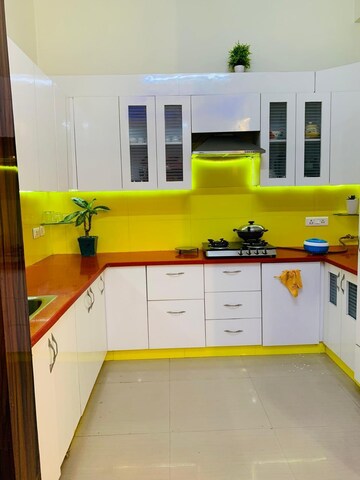 Kitchen in 3 BHK Villa at Paramount Golfforeste Villas, Zeta I Greater Noida – for Sale