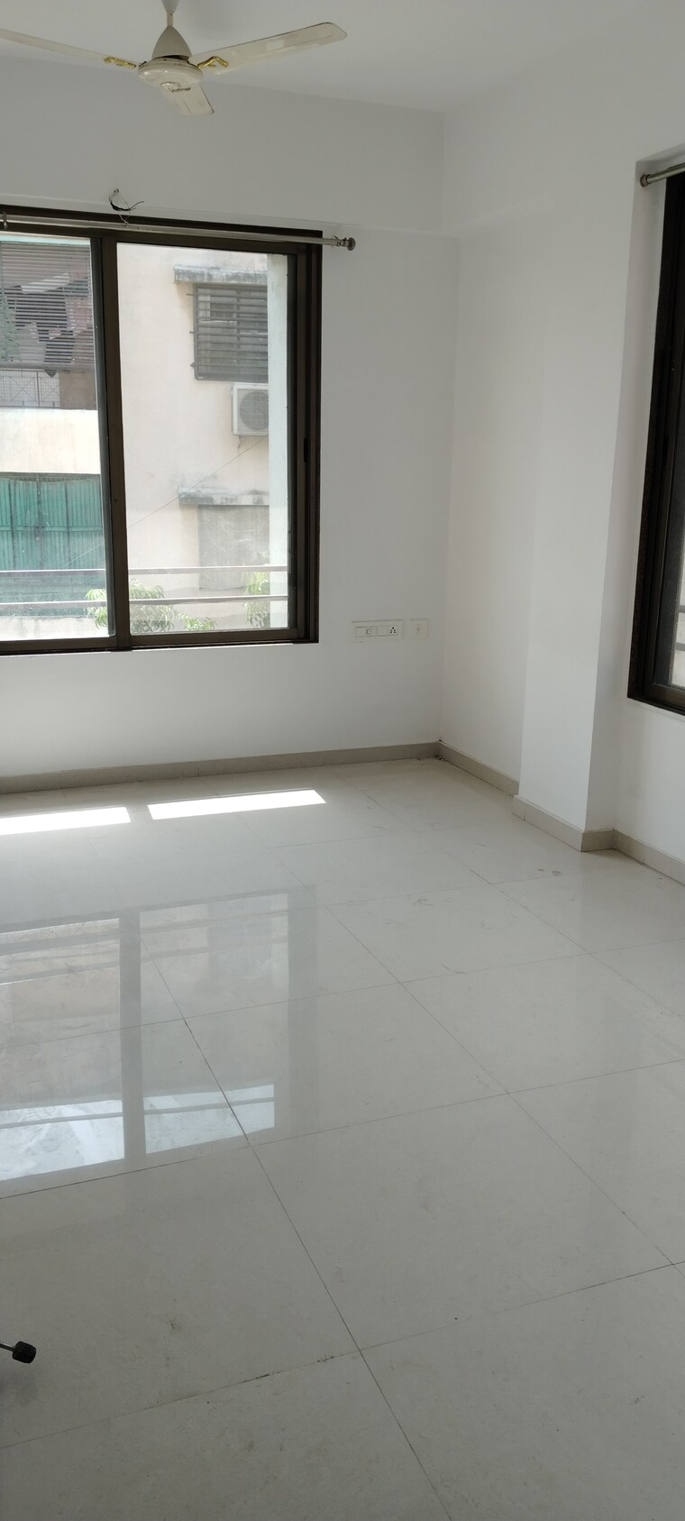Room, satellite 2 Bedroom 1143 Sq.Ft. Builder Floor In Satellite Ahmedabad 9303209