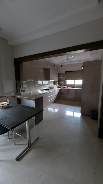 Kitchen in 3 BHK Builder Floor at Sector 85 – for Rent