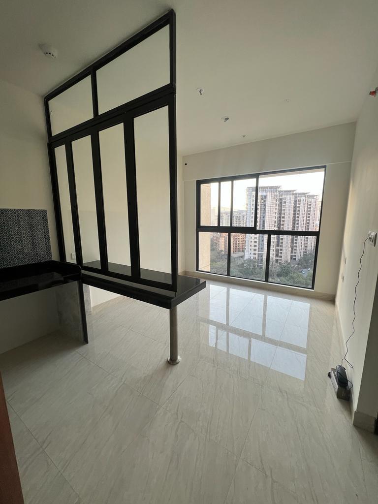 1 BHK + Extra Room Apartment For Sale in Lodha Crown Quality Homes