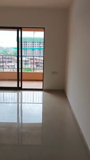 Room in 2 BHK Apartment at Shapoorji Pallonji Joyville Hadapsar Annexe, Hadapsar – for Sale