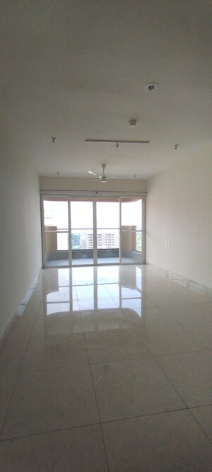 Room in 2.5 BHK Apartment at Nanded City Sur, Nanded – for Rent