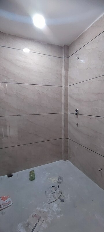 Bathroom in 3 BHK Builder Floor at Fidato Honour Homes, Sector 89 – for Sale