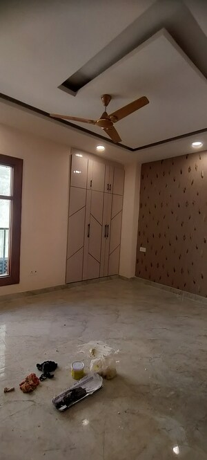 Room in 3 BHK Builder Floor at Fidato Honour Homes, Sector 89 – for Sale